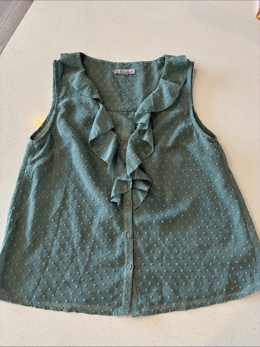 Sleeveless blouse